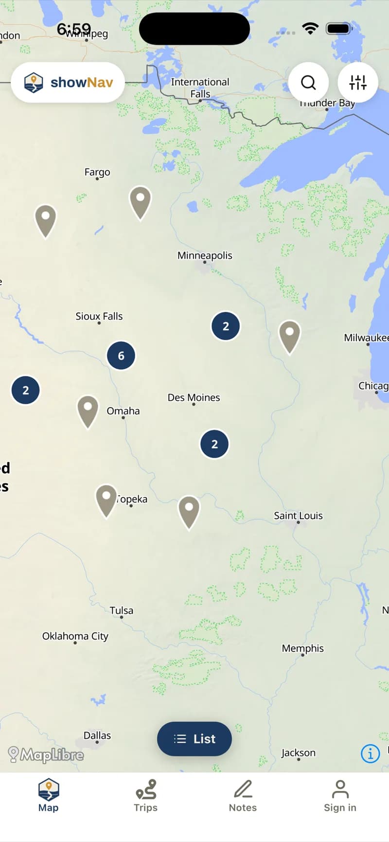 The ShowNav map showing tan seller pins and navy cluster counts spread across the Midwest, from Fargo down to Tulsa.